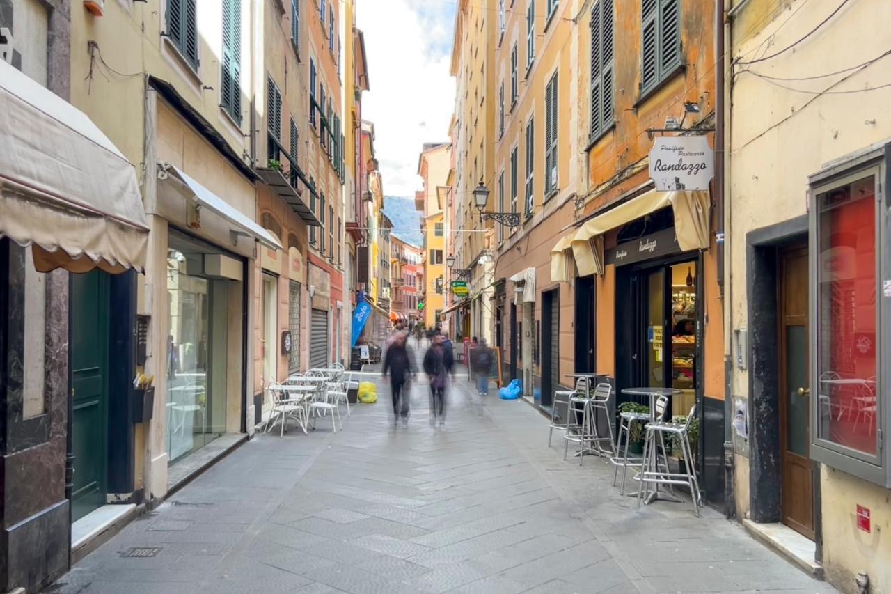 Mazzini 12 Very Central Apartment With Private Garage, Air Conditioning, Wifi, Just 50 Meters From The Beach Rapallo Zewnętrze zdjęcie