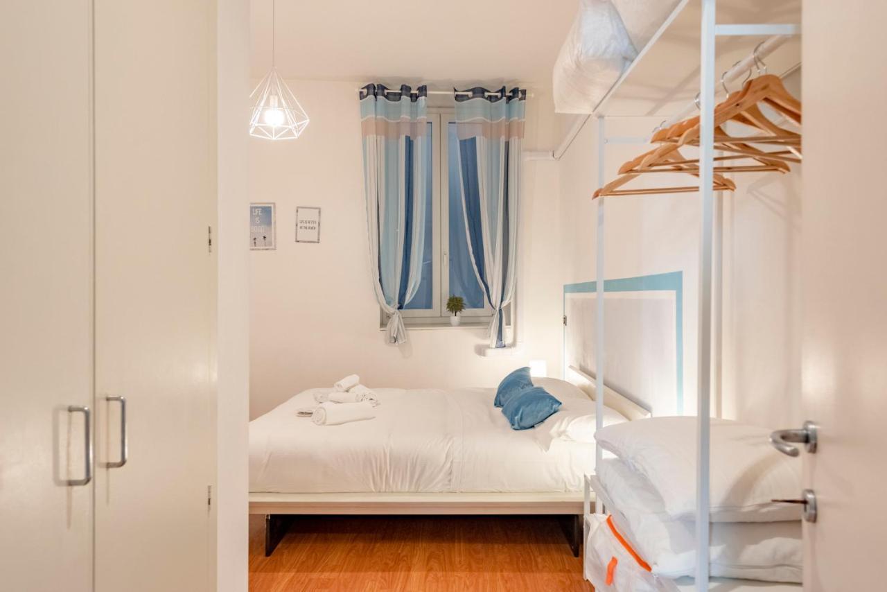 Mazzini 12 Very Central Apartment With Private Garage, Air Conditioning, Wifi, Just 50 Meters From The Beach Rapallo Zewnętrze zdjęcie