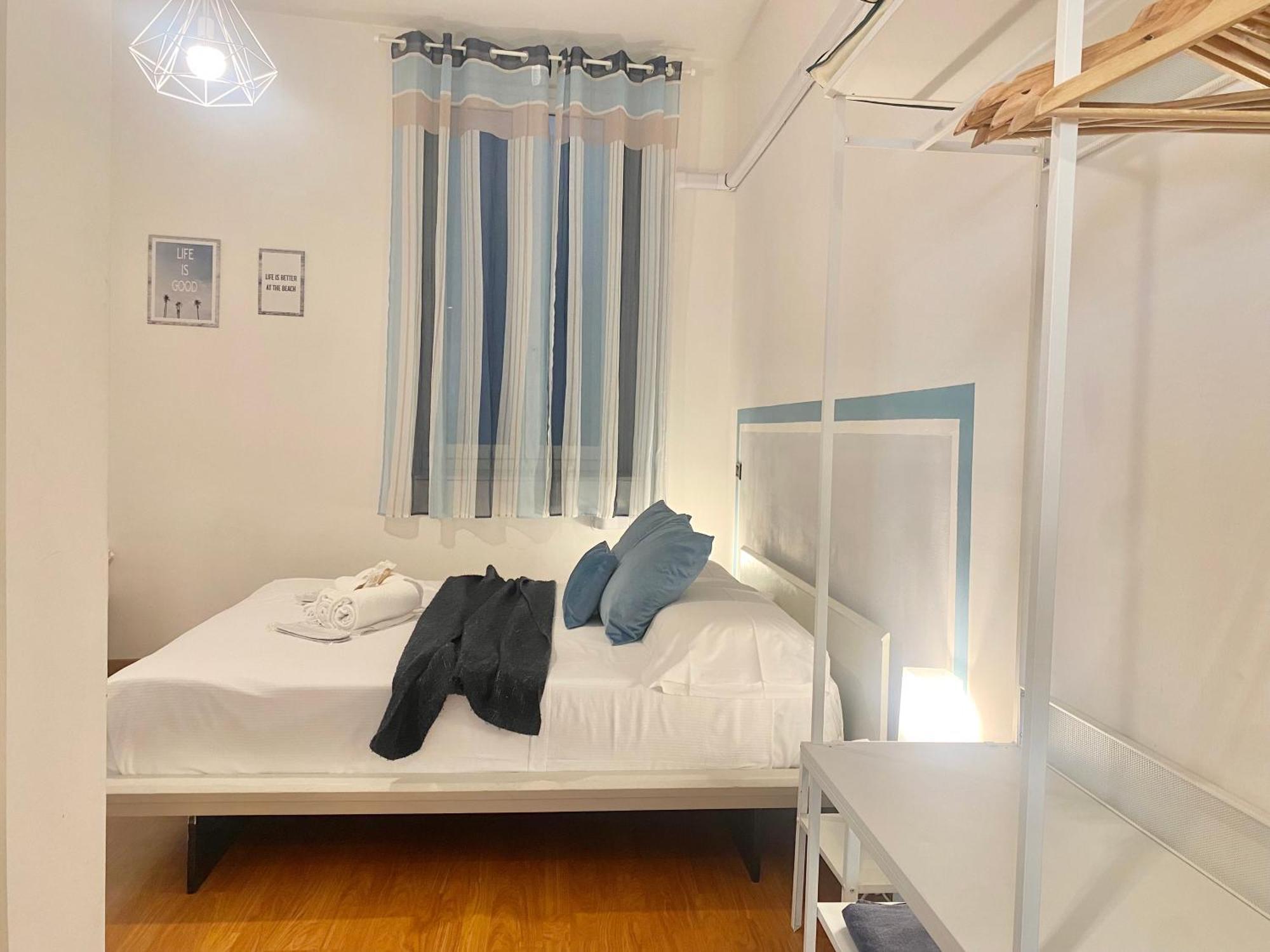 Mazzini 12 Very Central Apartment With Private Garage, Air Conditioning, Wifi, Just 50 Meters From The Beach Rapallo Zewnętrze zdjęcie