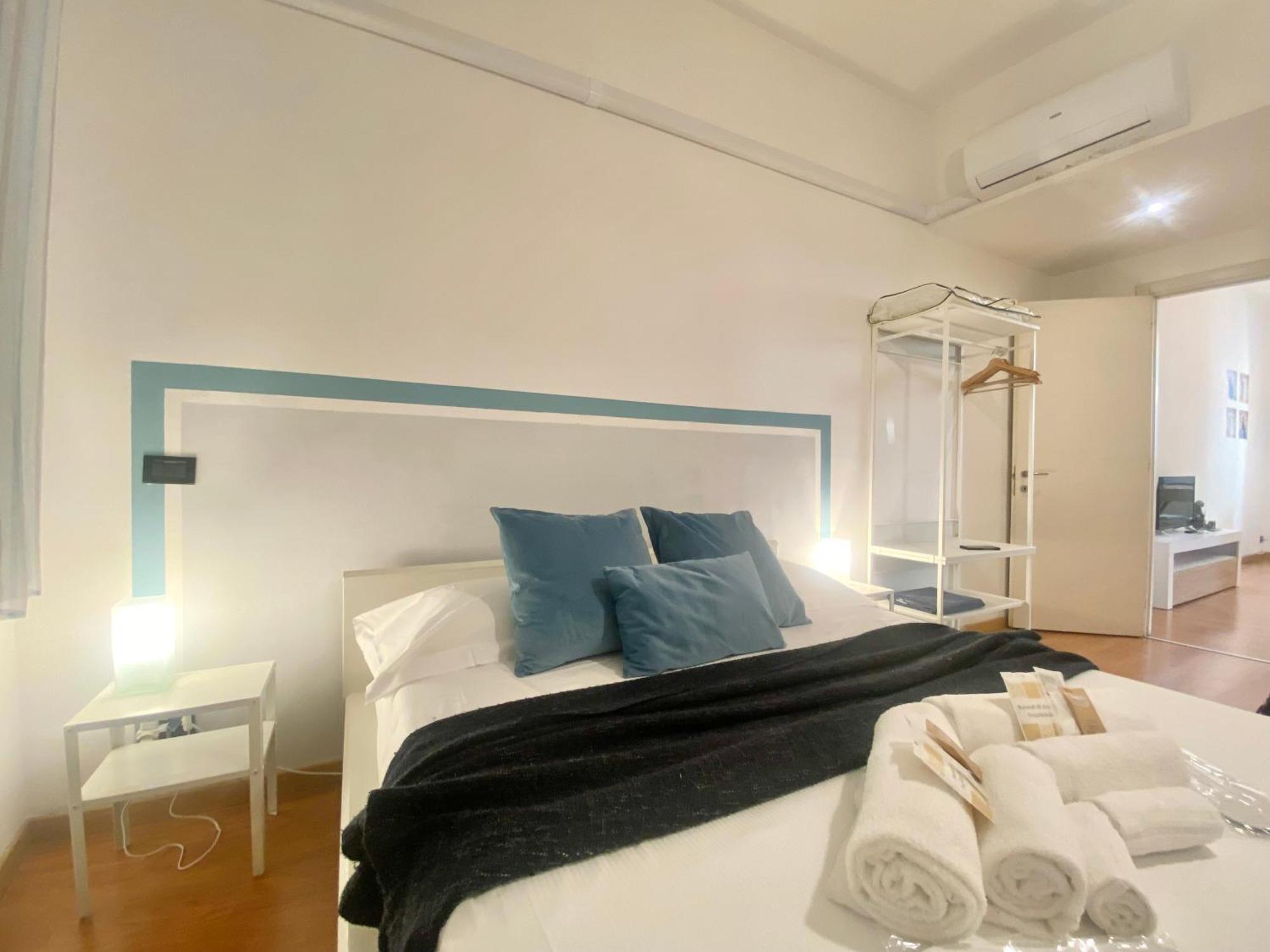 Mazzini 12 Very Central Apartment With Private Garage, Air Conditioning, Wifi, Just 50 Meters From The Beach Rapallo Zewnętrze zdjęcie