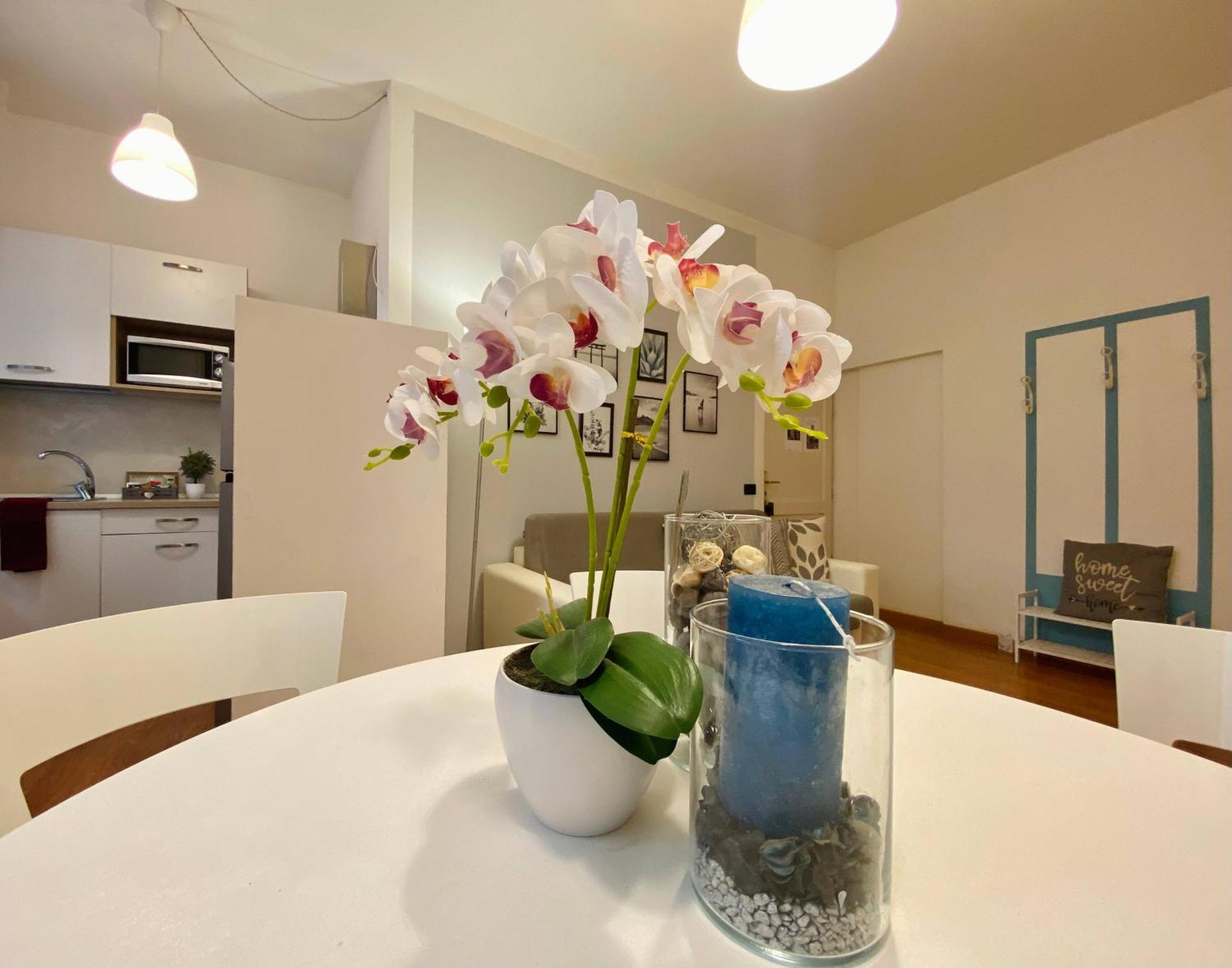 Mazzini 12 Very Central Apartment With Private Garage, Air Conditioning, Wifi, Just 50 Meters From The Beach Rapallo Zewnętrze zdjęcie