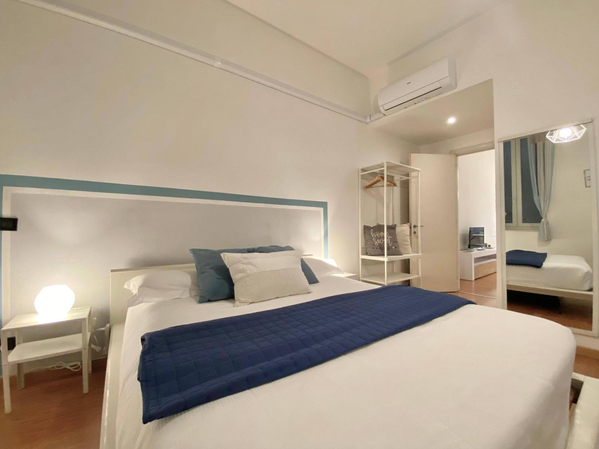 Mazzini 12 Very Central Apartment With Private Garage, Air Conditioning, Wifi, Just 50 Meters From The Beach Rapallo Zewnętrze zdjęcie